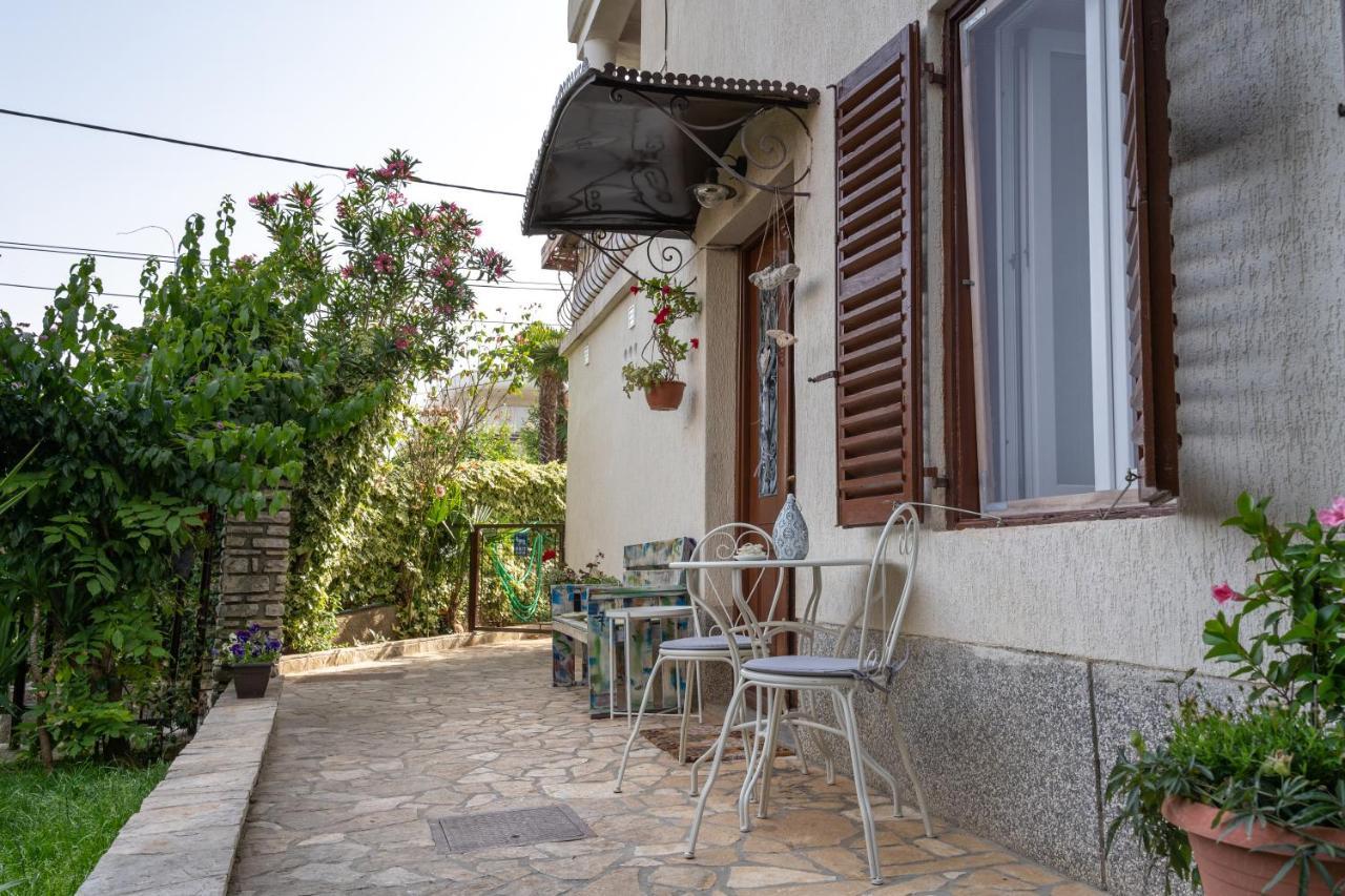 Apartment Doli *